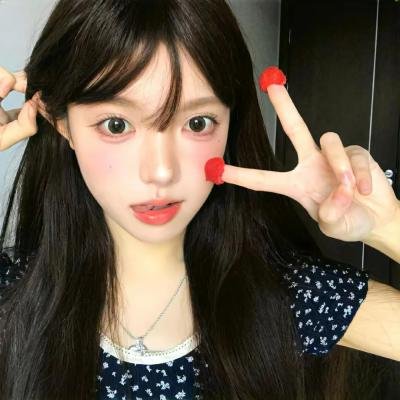 深居在内